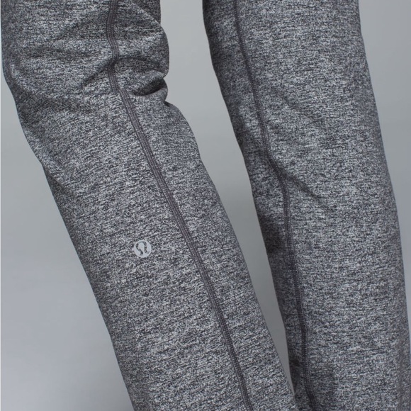 Lululemon Straight-Up Pant *Full-On Luon - Picture 2 of 9